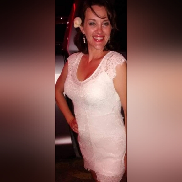 Dresses & Skirts - Vintage FloralPrint Lace Lure Bodycon Overlay Mini Dress White